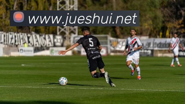 意外！为何有实力的本土国脚球员都想来上港拒绝去申花？原因找到了_穆斯卡特_本赛季_李新翔